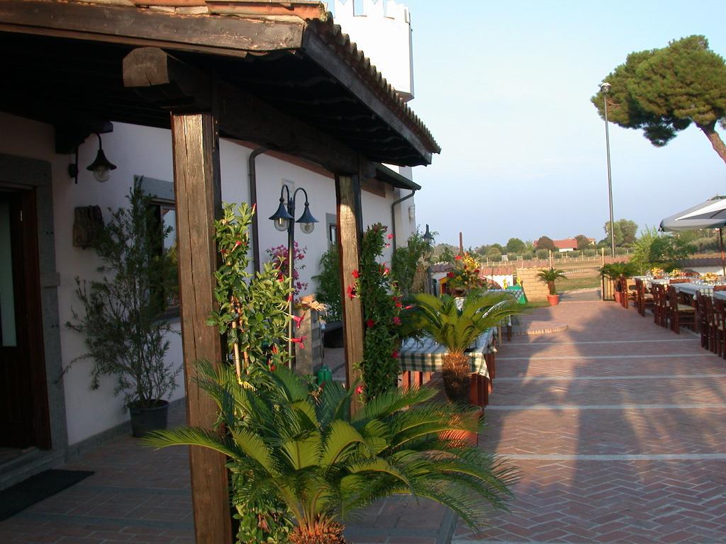Agriturismo Torre Cristina Aprilia Exterior photo